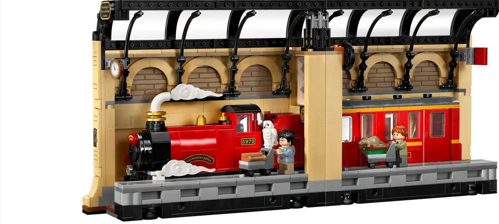 Harry Potter Book Nook Hogwarts Express - 76450